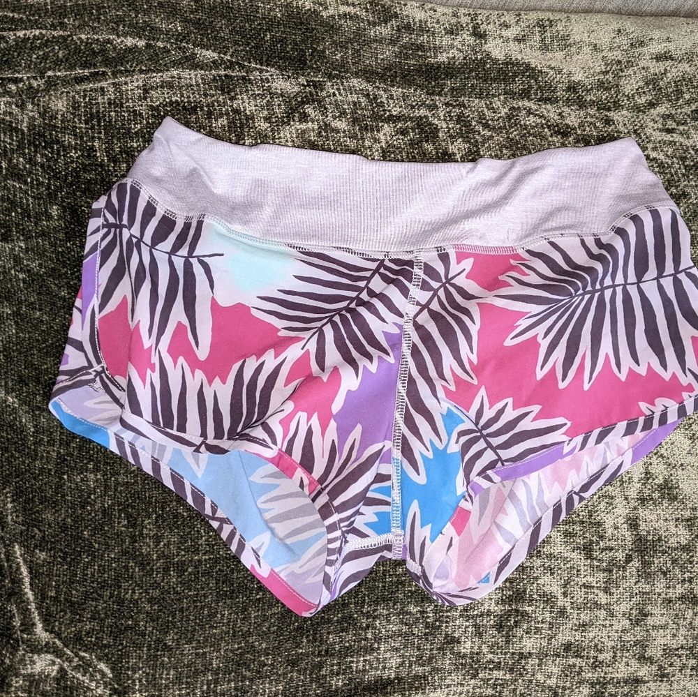 Rabbit sports running shorts Small 2.5"